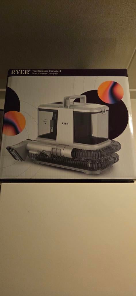 RYER Compact Tapijtreiniger / Spot Cleaner, Ophalen, Zo goed als nieuw, Reservoir, Overige typen