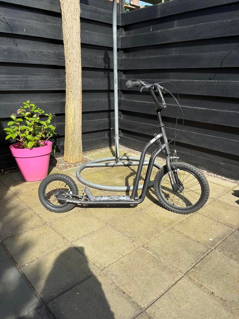 Step, Fietsen en Brommers, Steps, Ophalen, Zo goed als nieuw, Gewone step