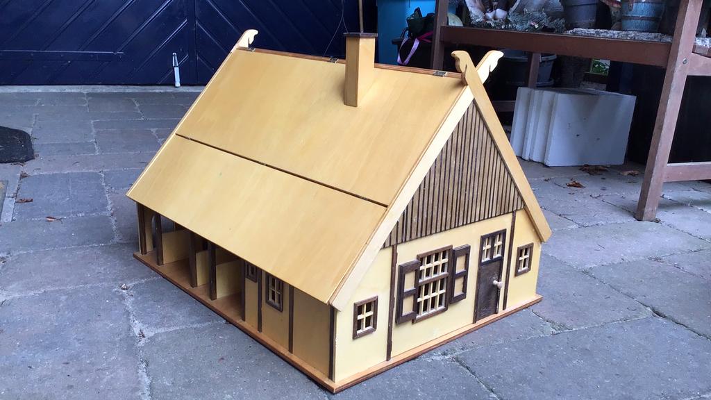 Houten speelgoedboerderij, Ophalen, Zo goed als nieuw