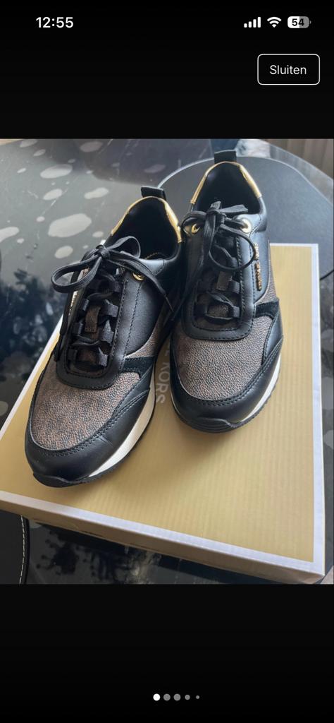 Michael Kors sneakers - Zo goed als nieuw - Maat 36, Overige kleuren, Ophalen of Verzenden, Sneakers of Gympen, Zo goed als nieuw