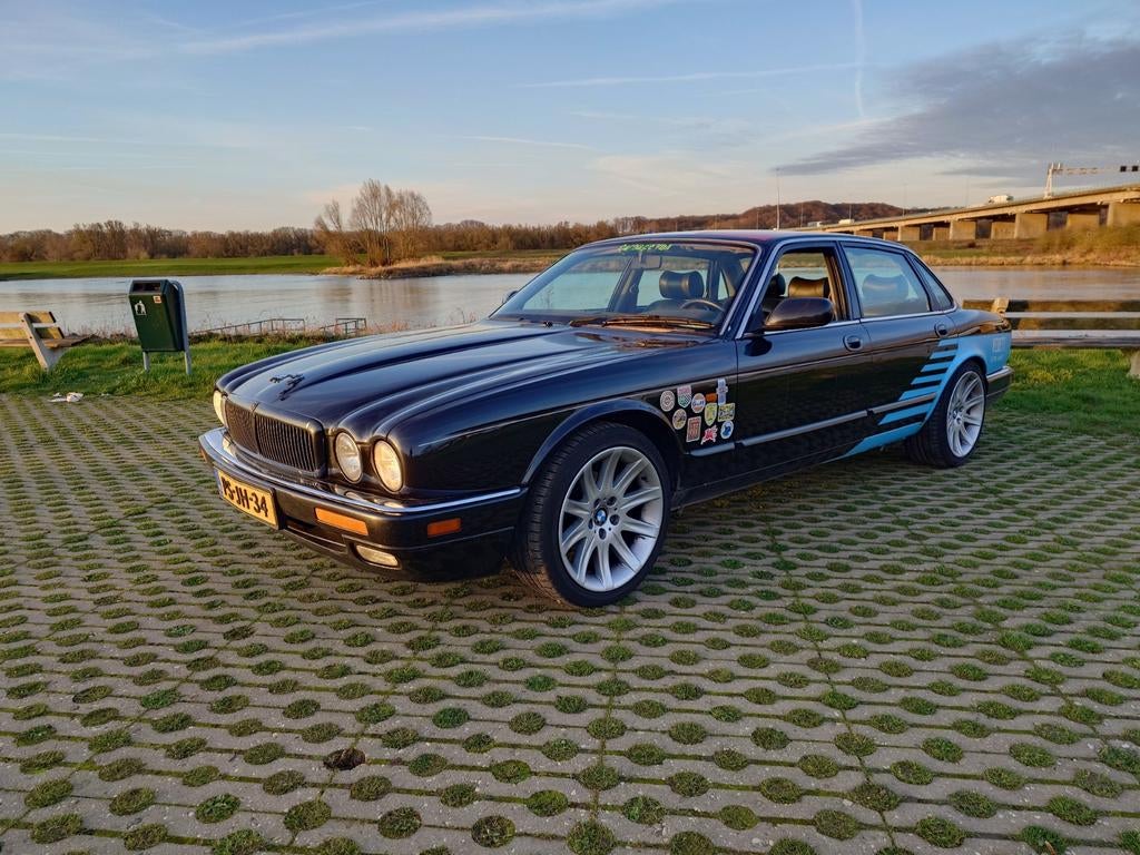 Jaguar XJ6 runner, Automaat, Achterwielaandrijving, Zwart, Zwart