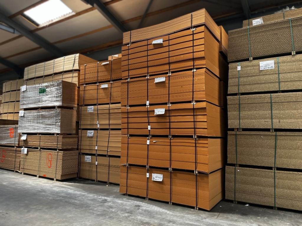 MDF platen 1220x2440 mm in 10 -15 en 18 mm, Doe-het-zelf en Verbouw, Platen en Panelen, Ophalen, Fortweg 3, Info@mhavik.nl, M.Havik B.V.