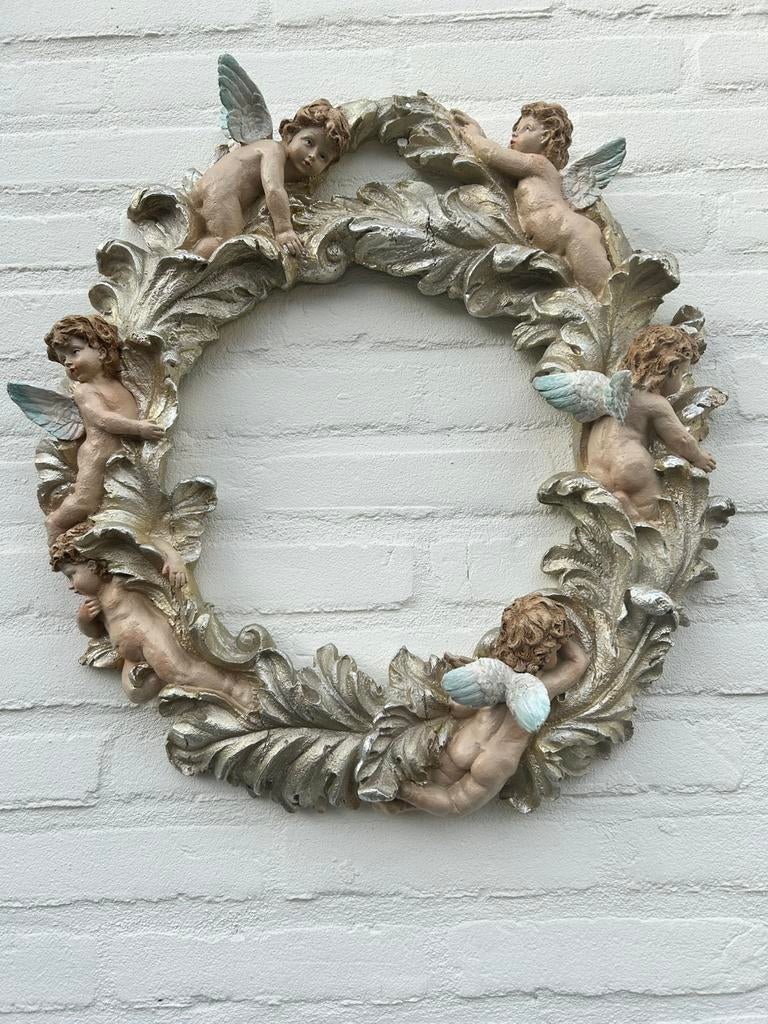Decoratieve - Polystone - engelen krans., Verzamelen, Beelden en Beeldjes, Zo goed als nieuw, Dier, Ophalen of Verzenden
