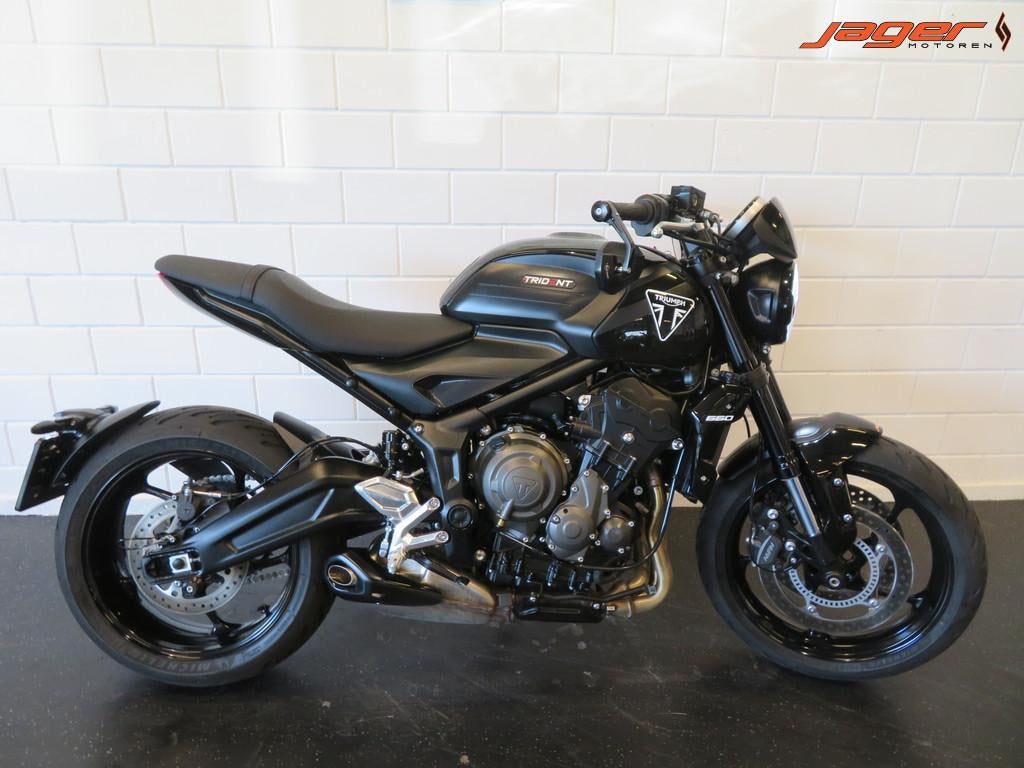 Triumph TRIDENT 660 ABS NIEUWSTAAT! (bj 2025), Motoren, Motoren | Triumph, Naked bike, 660 cc, Bedrijf