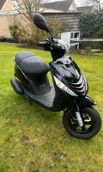 Paggio zip 50cc 2024, Fietsen en Brommers, Scooters | Piaggio, Ophalen, Maximaal 45 km/u, Zip, Zo goed als nieuw