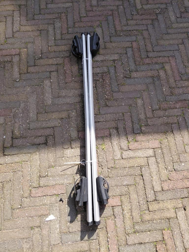 VDP Dakbox Strike 440 liter zwart hoogglans