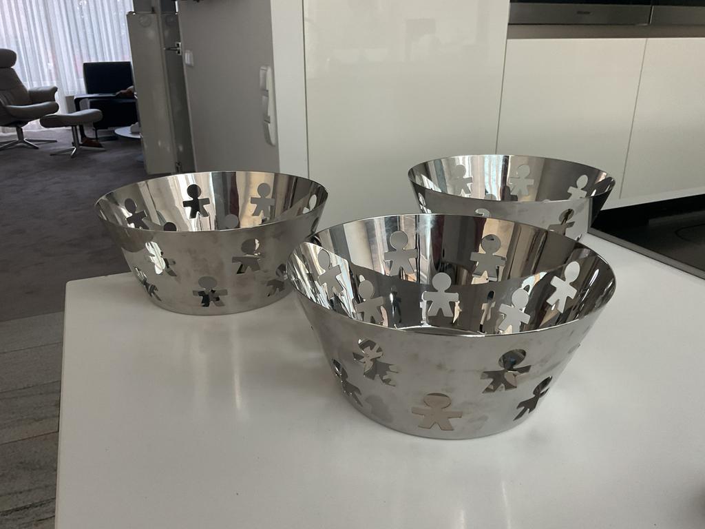 Alessi manden schalen per stuk te koop, Huis en Inrichting, Ophalen, Gebruikt, Rond, Overige materialen