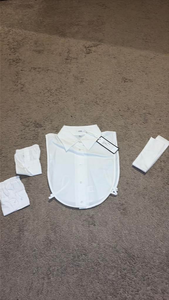 Nieuw leuke set, kraagje etc. merk Est ‘y&ro maat 34/36/38, Kleding | Dames, Overige Dameskleding, Ophalen of Verzenden, Nieuw