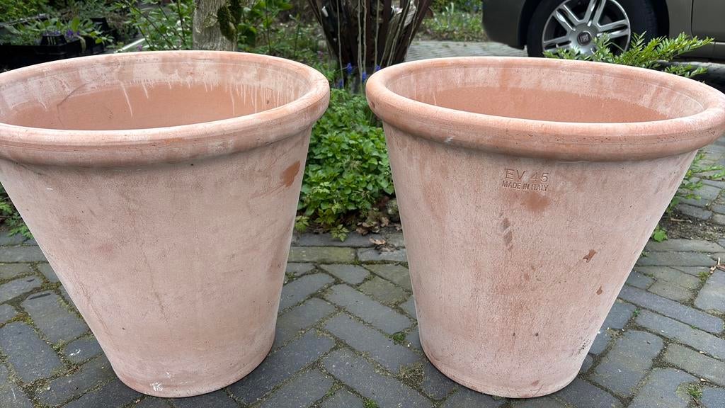 Terra cotta, Tuin en Terras, Bloempotten, Rond, Ophalen of Verzenden, Zo goed als nieuw, Minder dan 40 cm