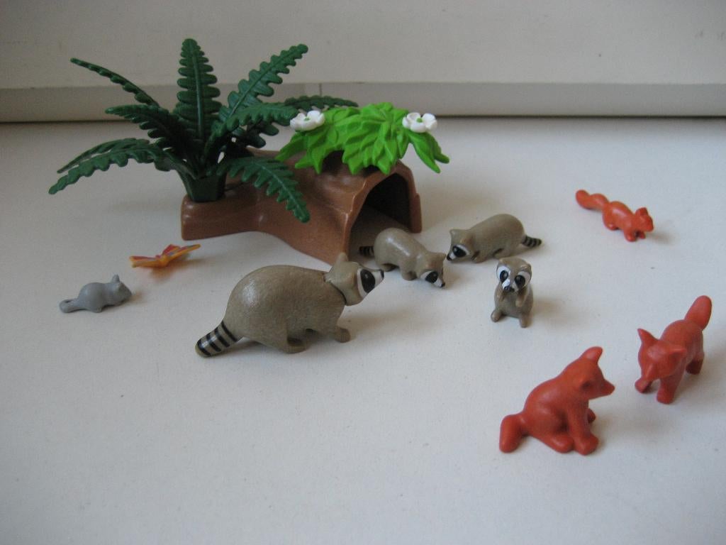 playmobil stronk met allerlei bosdieren, Ophalen of Verzenden, Zo goed als nieuw
