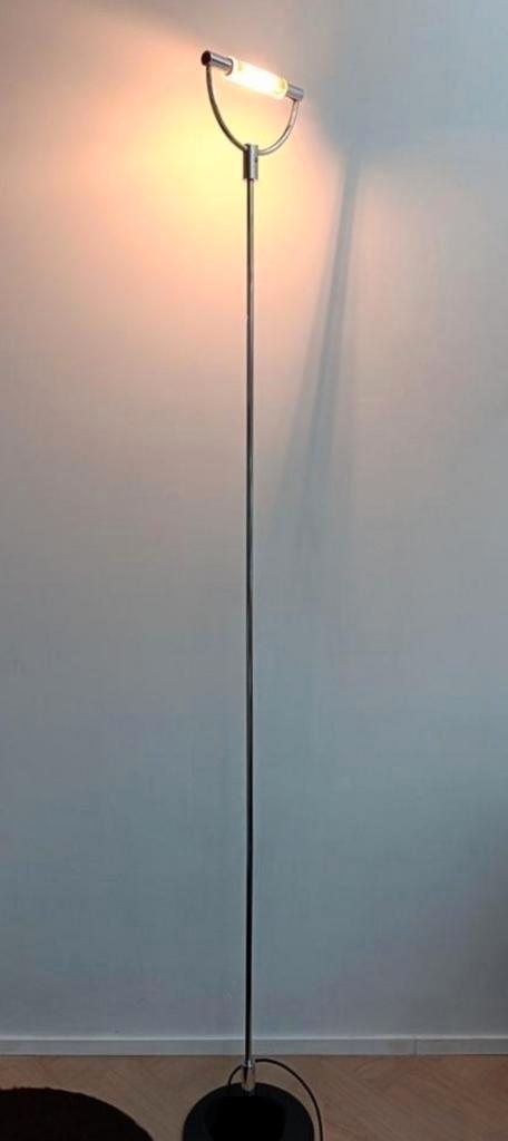 Cini en Nils Italiaans design lamp, Huis en Inrichting, Lampen | Vloerlampen, Zo goed als nieuw, 150 tot 200 cm, Glas, Metaal