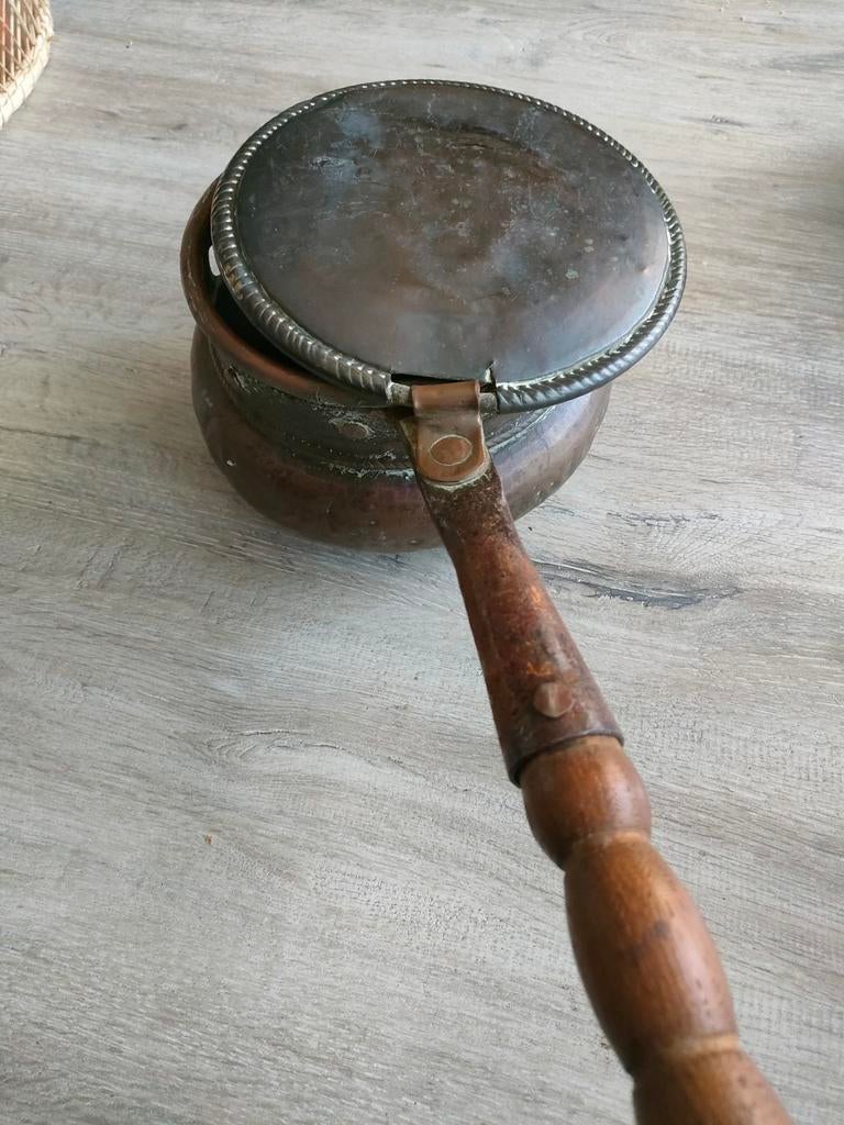 Koperen bedpan, Ophalen, Gebruikt, Vergrootglas of Loep