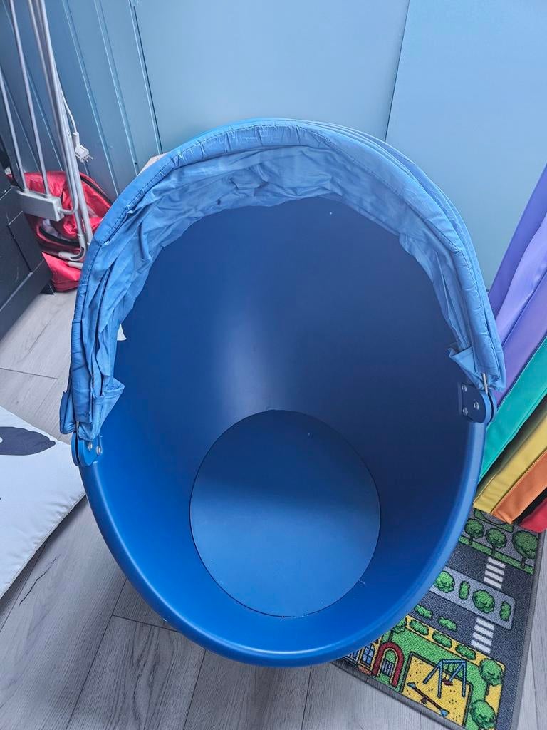 IKEA Eistoel - Draaibaar met Sluitbare Kap, Ophalen, Gebruikt, Stoel