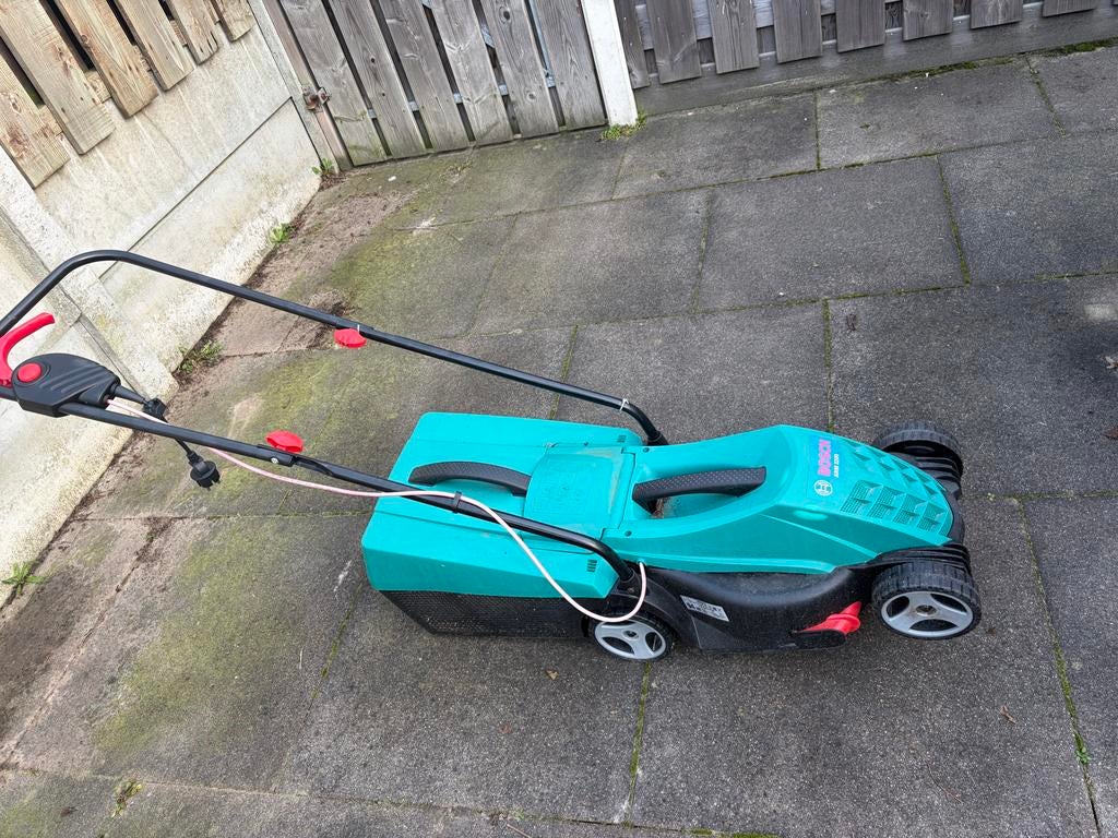 Bosch Grasmaaier, Tuin en Terras, Ophalen, Gebruikt, Elektrische grasmaaier, Opvangzak