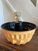 Kaiser tulband bakvorm okergeel, Ophalen of Verzenden, Gebruikt, Bakvorm