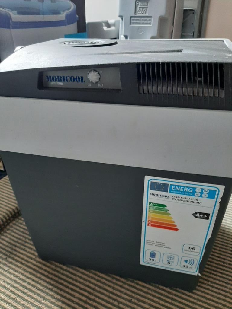 Mobicool V30 Carpoint Koelbox 29 Liter Met 12V Stekker AKTIE 735 208232