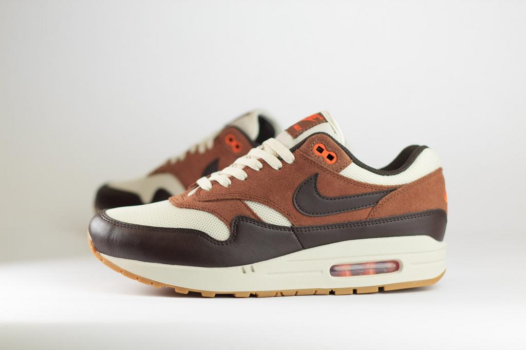 NIKE AIR MAX 1 ESSENTIAL THANKSGIVING—NIEUW MAAT 40, Ophalen, Bruin, Nieuw, Sneakers of Gympen