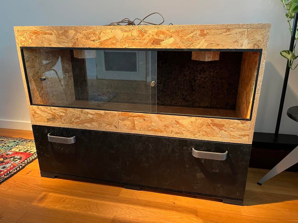 Terrarium met onderkast 120x50x50cm, Dieren en Toebehoren, Reptielen en Amfibieën | Toebehoren, Ophalen, Zo goed als nieuw, Terrarium of Paludarium