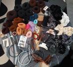 Haar spulletjes  haardonut haarspeldjes klemmetjes, Sieraden, Tassen en Uiterlijk, Uiterlijk | Haarverzorging, Ophalen of Verzenden