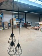 Moderne Zwarte Hanglamp met 3 Geometrische Kappen, Ophalen, Zo goed als nieuw, Metaal, 75 cm of meer