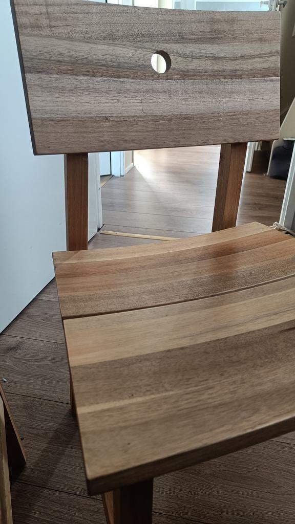 Ikea Skogsta stoelen - 2 Eetkamerstoelen in goede staat, Huis en Inrichting, Stoelen, Ophalen, Gebruikt, Eén, Hout