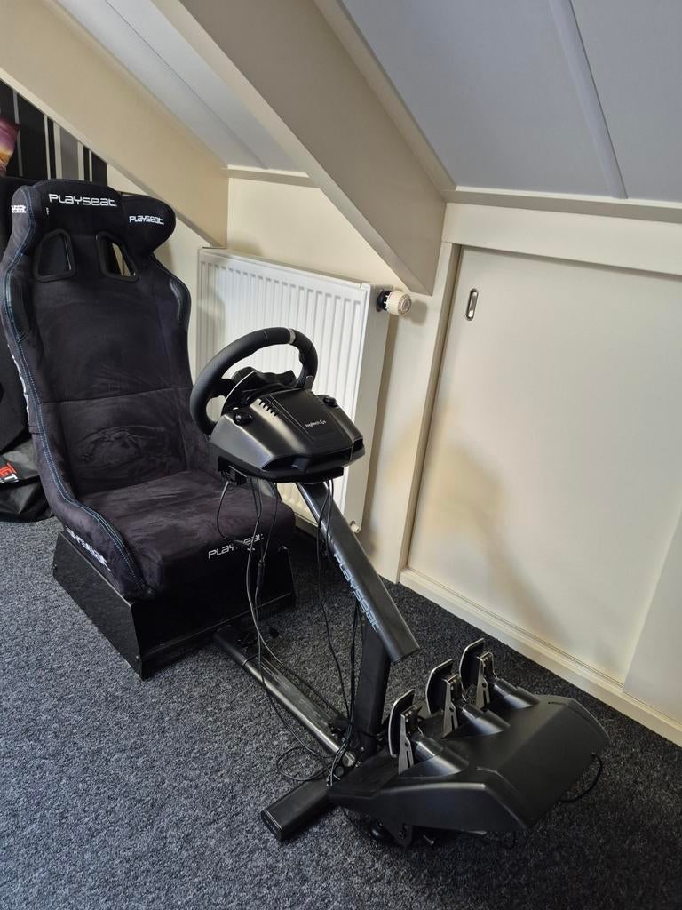 Playseat pro + logitech g920 NIEUW, Spelcomputers en Games, Spelcomputers | Sony PlayStation Consoles | Accessoires, Ophalen of Verzenden