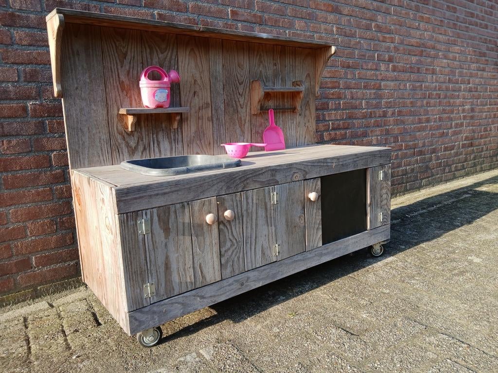 Kinderkeuken buiten speelkeuken, Kinderen en Baby's, Speelgoed | Speelkeukens, Ophalen of Verzenden, Zo goed als nieuw, Hout, Speelkeuken