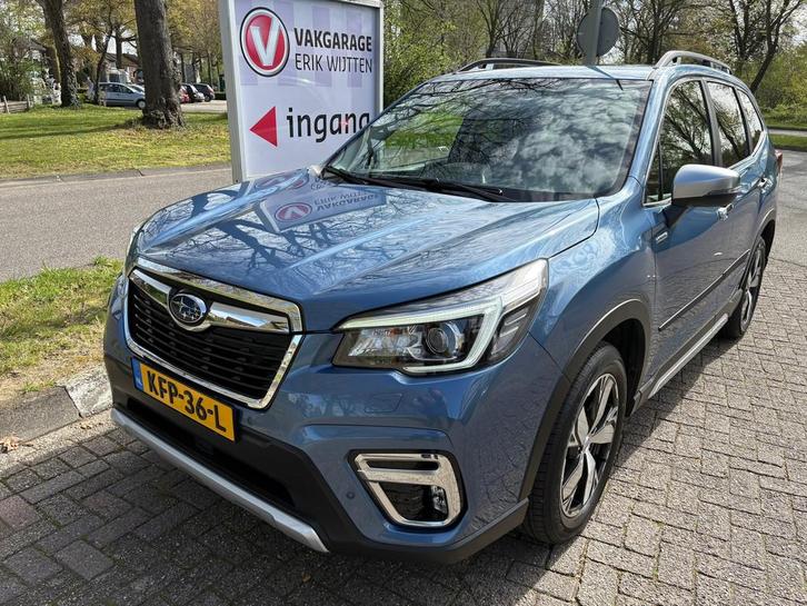 Subaru FORESTER 2.0i e-BOXER Premium, Auto's, Subaru, Te koop, Forester, 4x4, ABS, Achteruitrijcamera, Adaptive Cruise Control