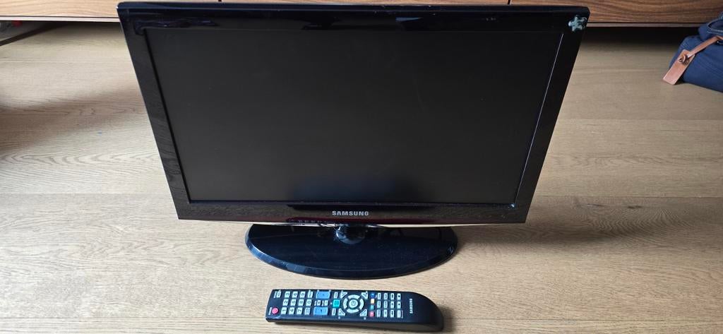 Samsung LE22C450E1W LCD TV - 55 cm (22 inch), Audio, Tv en Foto, Televisies, Ophalen, Gebruikt, 50 Hz, Samsung