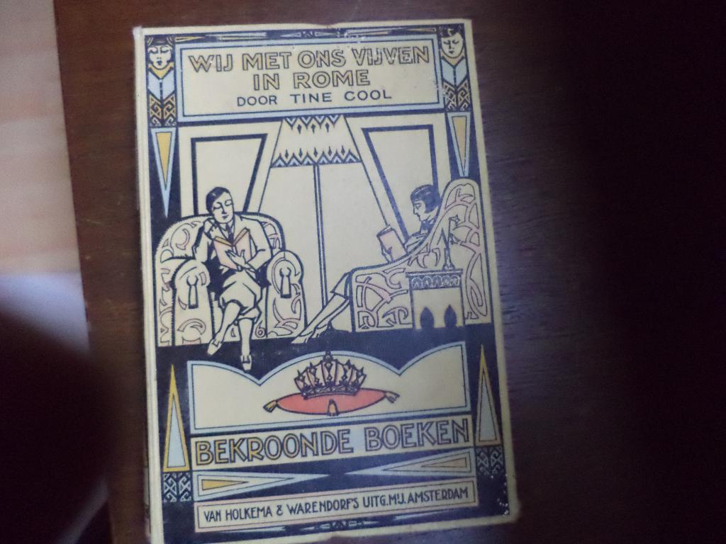 Tine Cool, Wij met ons vijven in Rome, zonder jaar, 1e druk?, Ophalen of Verzenden, Gelezen