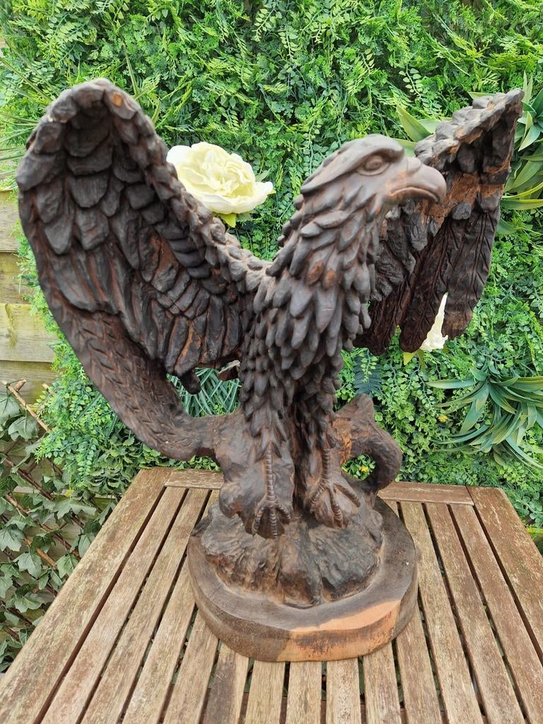 mooie grote adelaar zwaar beeld, Ophalen, Gebruikt