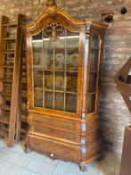 Antieke Vitrinekast / Pronkkast / barokstijl / buikkast, Ophalen