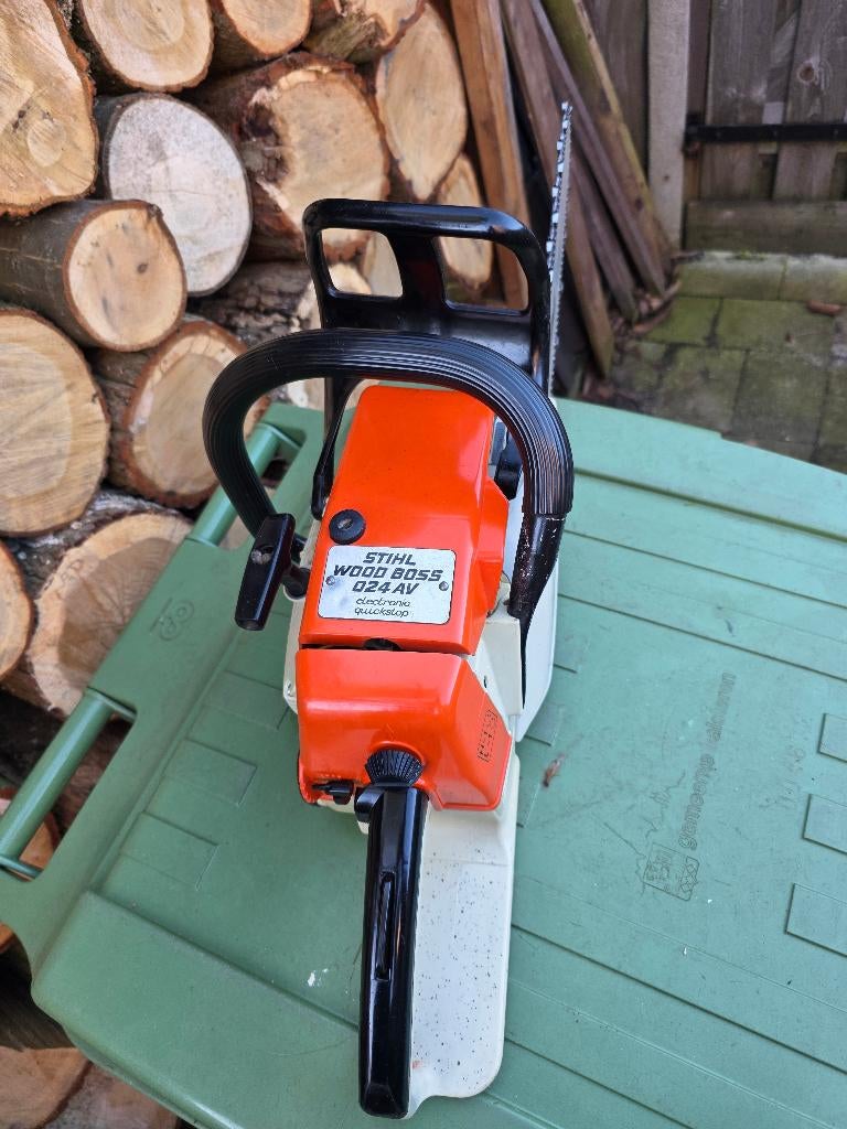 Stihl ms 240 woodboss zeer nette staat, Ophalen of Verzenden, Zo goed als nieuw, Overige soorten, Stihl
