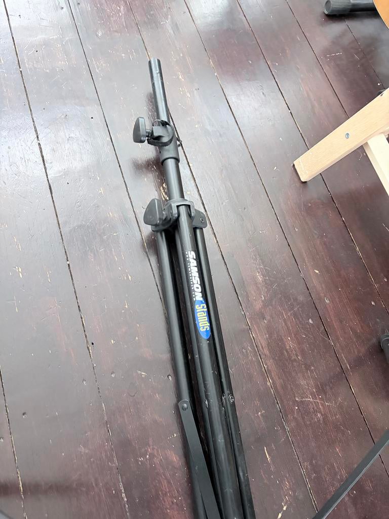 Speakerstandaard - Samson Stands (minder dan 35 mm), Ophalen of Verzenden, Gebruikt, Instrumentstandaard, Speaker