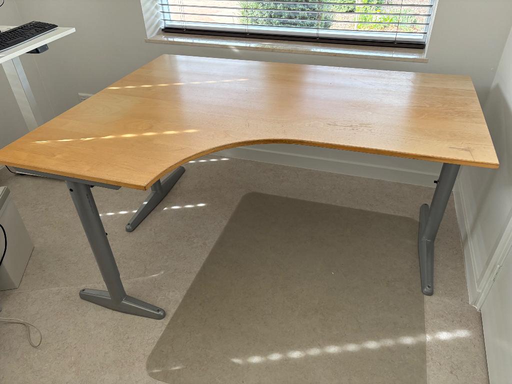 IKEA buro Effektiv T, Ophalen, Gebruikt