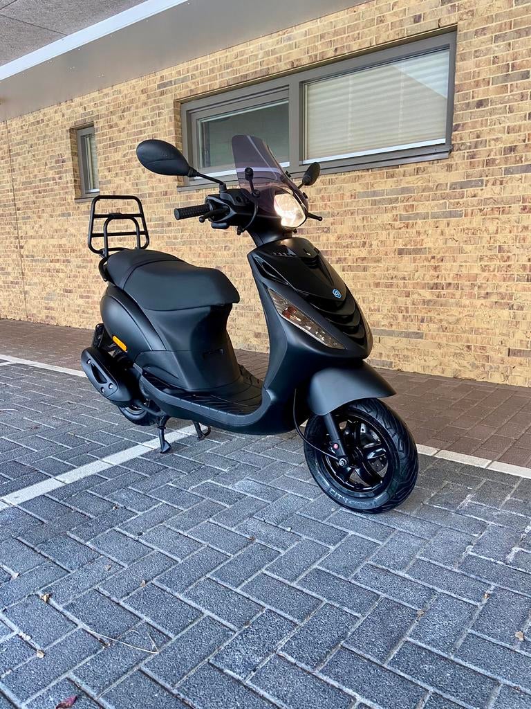 Piaggio Zip 4T Injectie SP 50cc brommer 2019 I-Get 8000 km, Ophalen, Maximaal 45 km/u, Zip, Zo goed als nieuw
