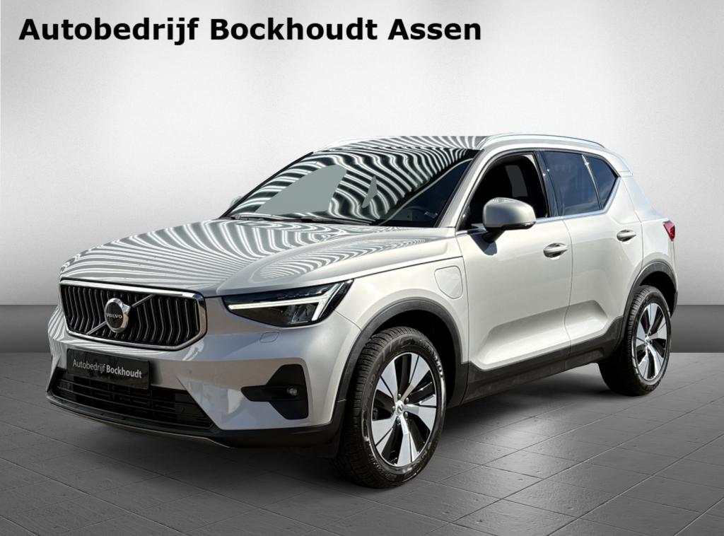 Volvo XC40 1.5 T4 Recharge Core Bright (bj 2022, automaat), Auto's, Volvo, Automaat, Stof, Gebruikt, Zwart