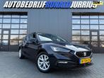 Seat Leon Sportstourer 1.5 TSI Style Business Intense Nieuw, Auto's, Voorwielaandrijving, Stof, 4 cilinders, Origineel Nederlands