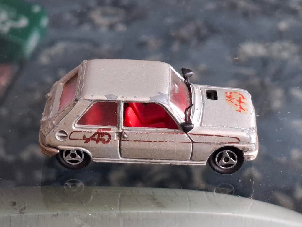 Majorette Renault 5 Alpine 1/55, Hobby en Vrije tijd, Modelauto's | Overige schalen, Ophalen of Verzenden, Gebruikt, Auto