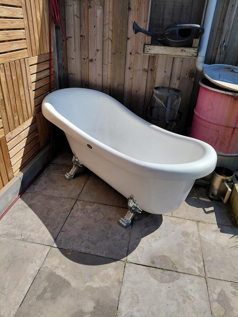 Kunststof ligbad op pootjes, Doe-het-zelf en Verbouw, Sanitair, Ophalen, Gebruikt, Bad