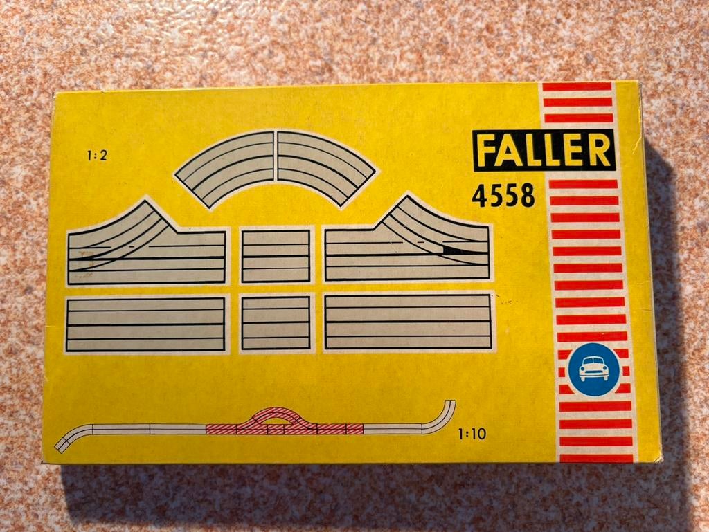 Faller ams 4558 enkelbaans wissel, Kinderen en Baby's, Speelgoed | Racebanen, Ophalen of Verzenden, Zo goed als nieuw, Elektrisch