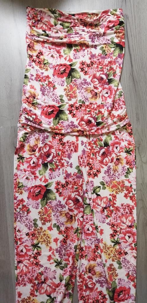 Jumpsuit Strapless Flowers Maat S, Kleding | Dames, Jumpsuits, Ophalen of Verzenden, Zo goed als nieuw, Maat 36 (S), Roze