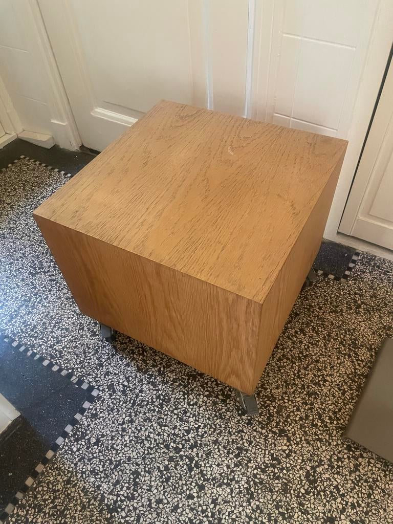 Bijzettafels "Stoer" - Houten kubus op wieltjes, Huis en Inrichting, Tafels | Bijzettafels, Ophalen, Minder dan 45 cm, Minder dan 55 cm