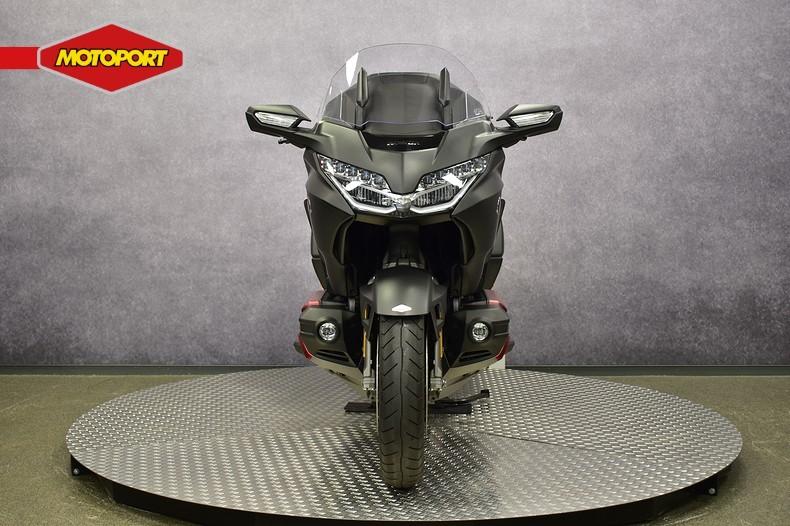 Honda GL 1800 BAGGER DCT (bj 2020), Honda Motor Europe, Bedrijf, Crystal Bldng B-Unit B11.2 Rivium Blv200
2909 LK  Capelle aan den IJsel, NL