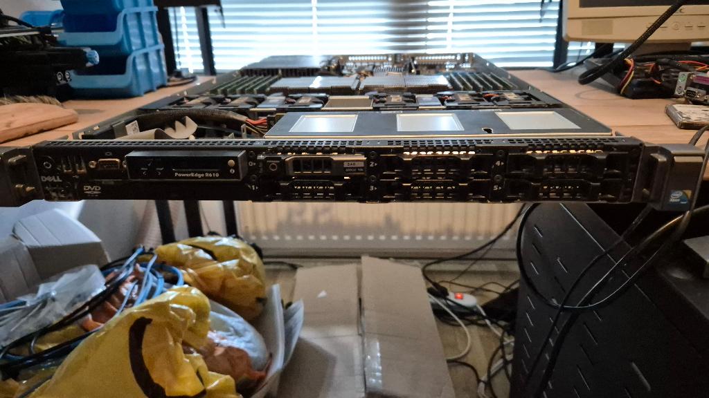 Dell Poweredge R610, Computers en Software, Servers, Ophalen, 128 GB, 2 tot 3 Ghz