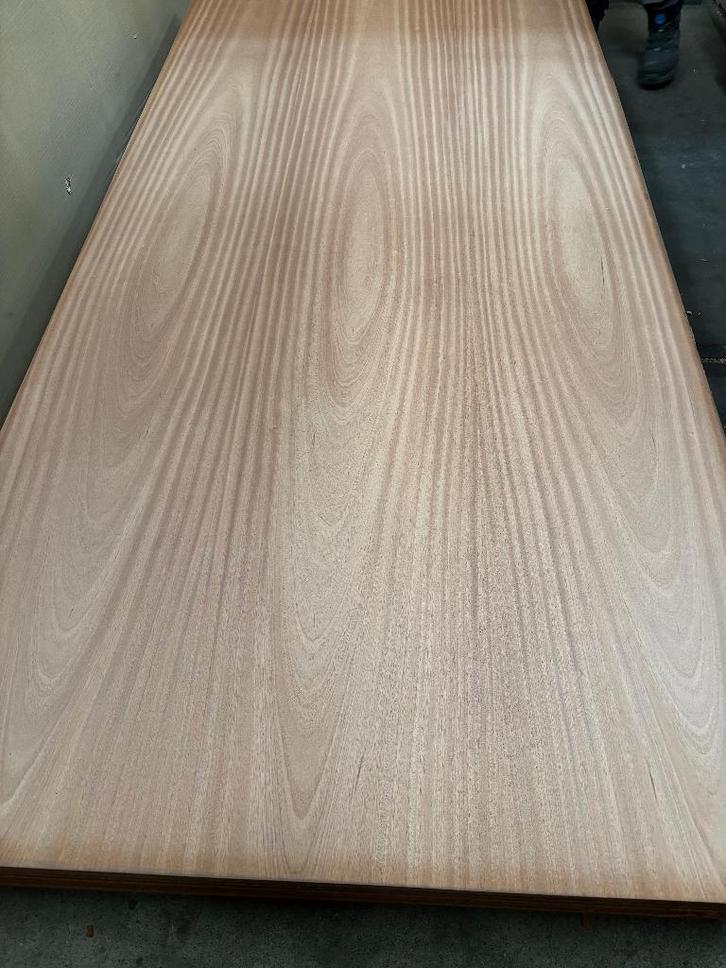 Mahonie multiplex, 250 x 122cm, diktes: 3/4/10/12/15/18 mm, Doe-het-zelf en Verbouw, Platen en Panelen, Nieuw, Multiplex, Minder dan 20 mm