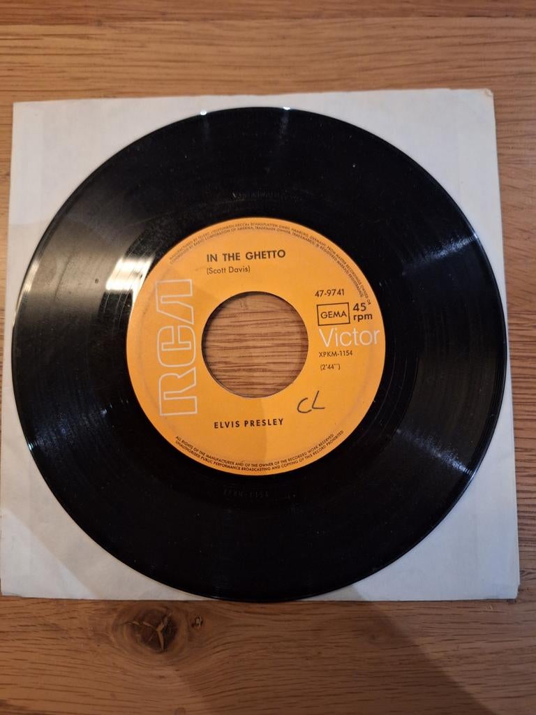 Elvis Presley - In The Ghetto - Vinyl Single (45 toeren), Gebruikt, 7 inch, Single, Ophalen of Verzenden
