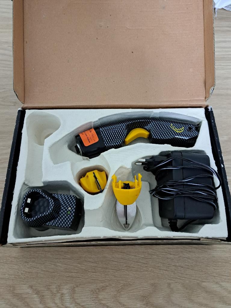 Schaar nieuw, Ophalen of Verzenden, Nieuw, Geschikt voor karton, Knutselwerk