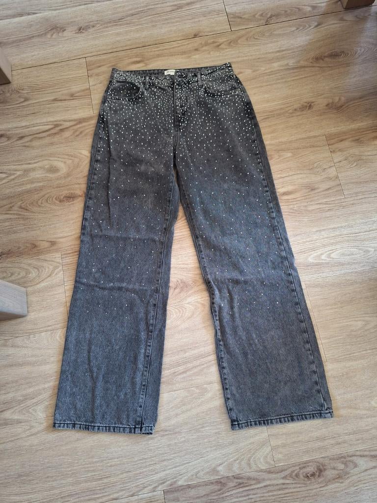Zwarte spijkerbroek met steentjes maat 32, My Jewellery, Zwart, Ophalen of Verzenden, Zo goed als nieuw