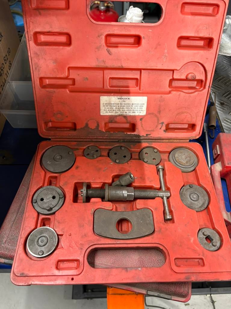 Diverse auto gereedschappen ( midlock, blue point), Ophalen, Gebruikt